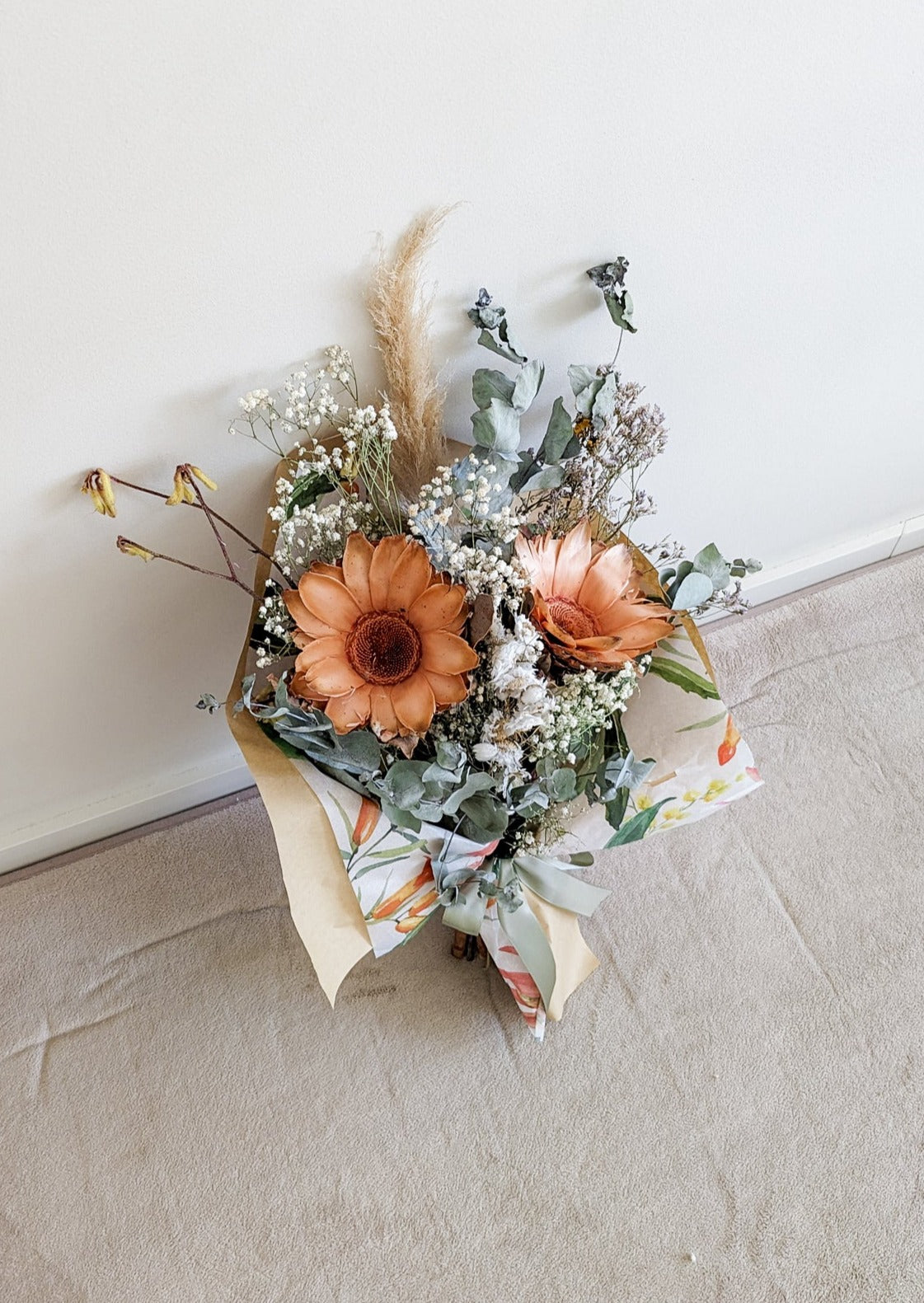 Justina - Dried Flower Bouquet